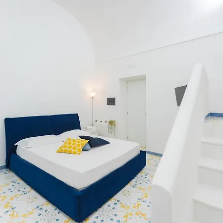 Il Poeta Aparthotel