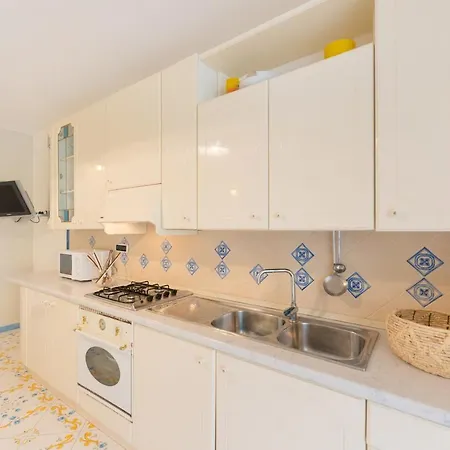Il Poeta Aparthotel Procida