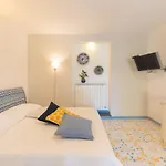 Il Poeta Aparthotel