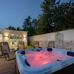 Il Poeta Aparthotel Procida