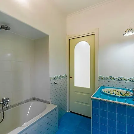 Aparthotel Il Poeta Procida