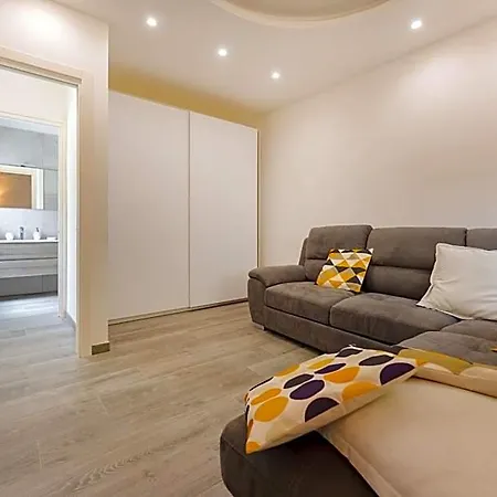 Il Poeta Aparthotel 4*